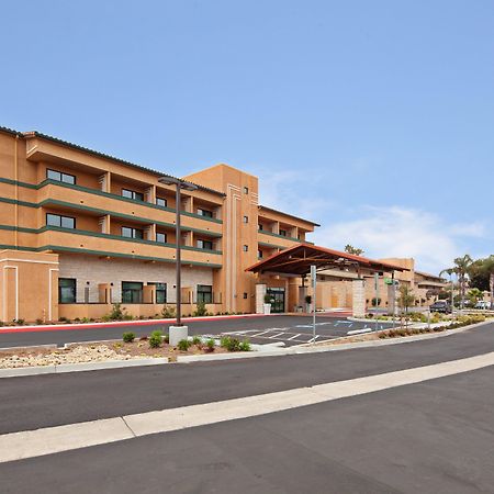 Holiday Inn Express Hotel & Suites Ventura Harbor By Ihg Ngoại thất bức ảnh
