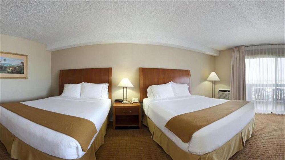 Holiday Inn Express Hotel & Suites Ventura Harbor By Ihg Ngoại thất bức ảnh