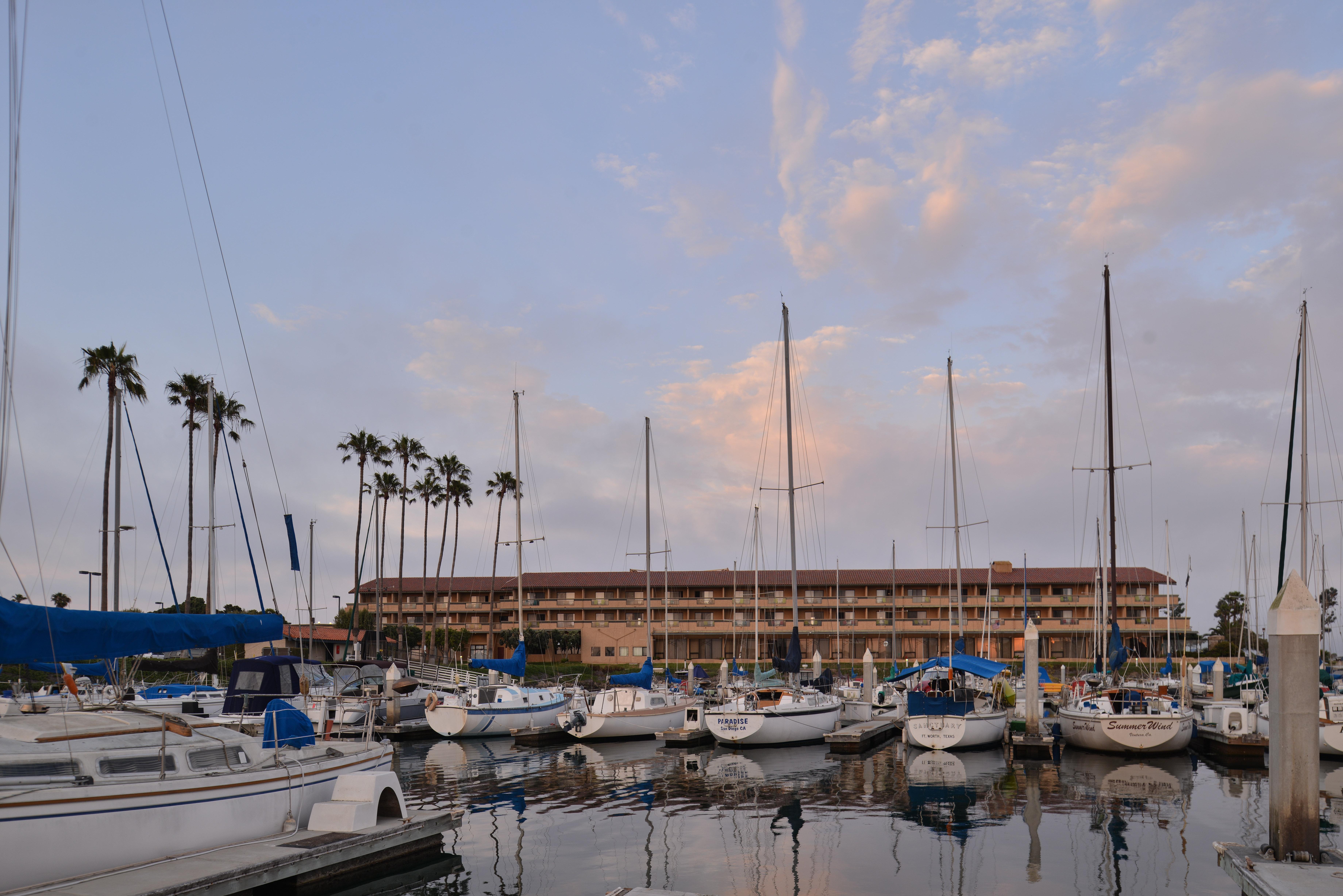Holiday Inn Express Hotel & Suites Ventura Harbor By Ihg Ngoại thất bức ảnh