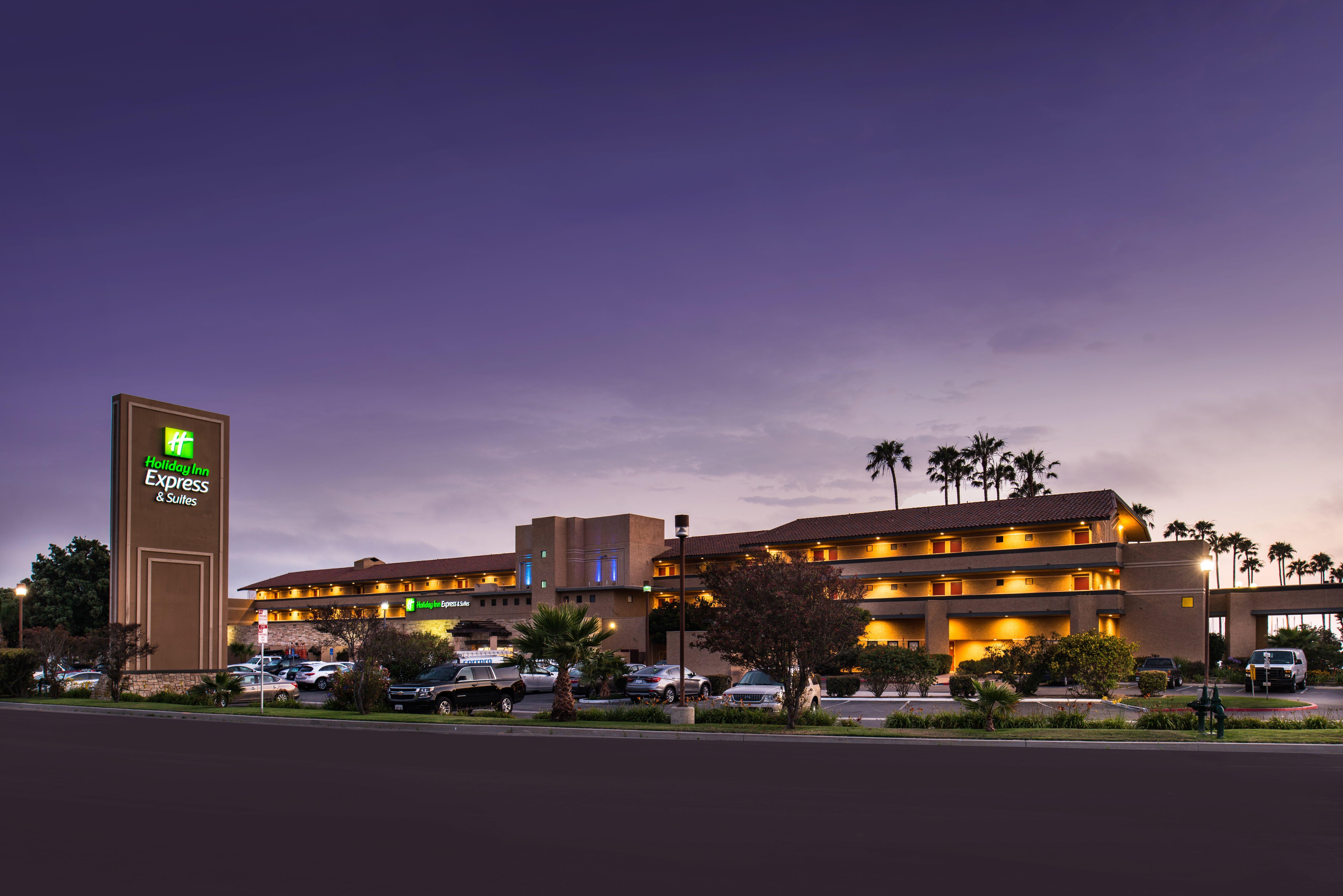 Holiday Inn Express Hotel & Suites Ventura Harbor By Ihg Ngoại thất bức ảnh