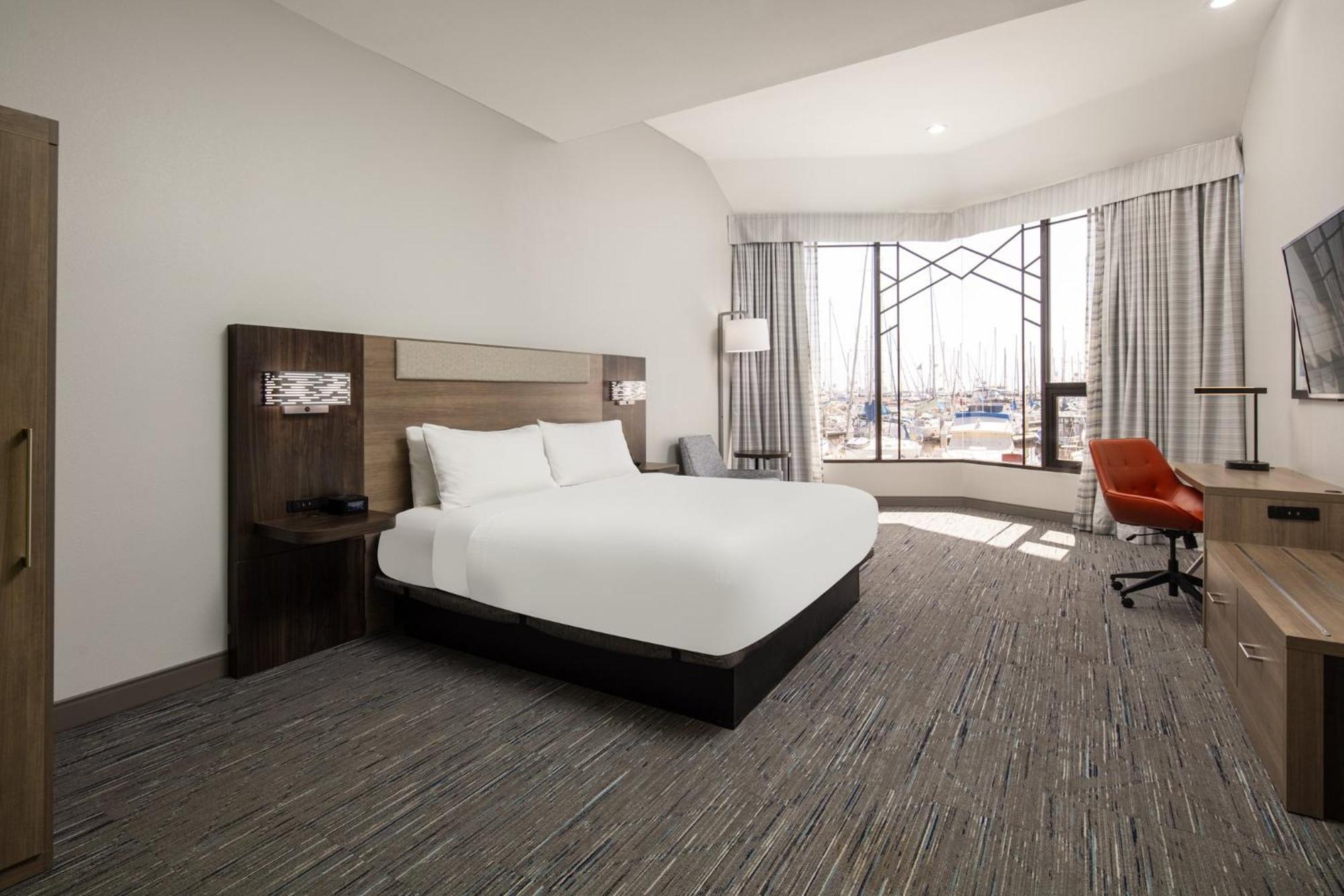 Holiday Inn Express Hotel & Suites Ventura Harbor By Ihg Ngoại thất bức ảnh