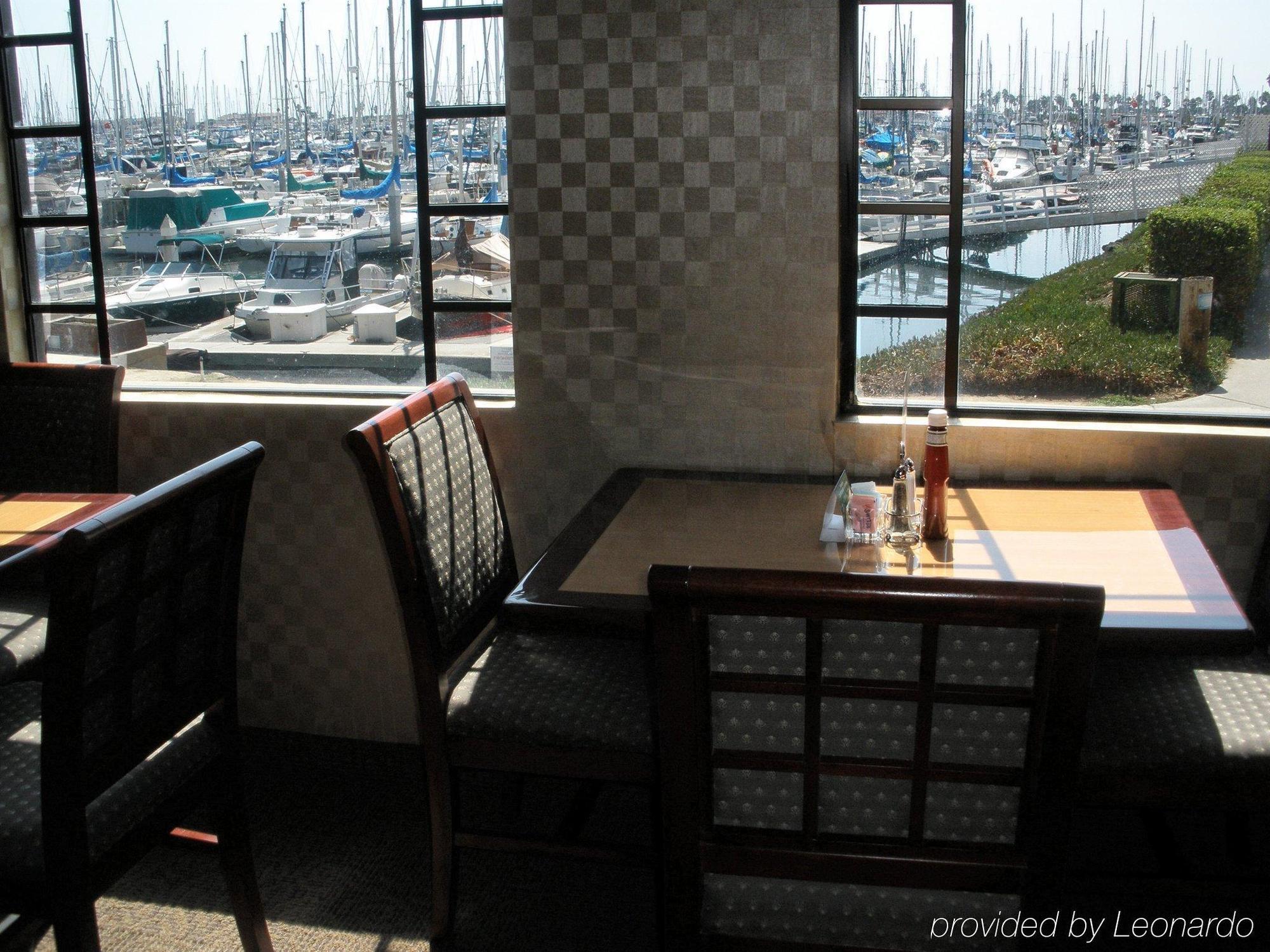 Holiday Inn Express Hotel & Suites Ventura Harbor By Ihg Ngoại thất bức ảnh