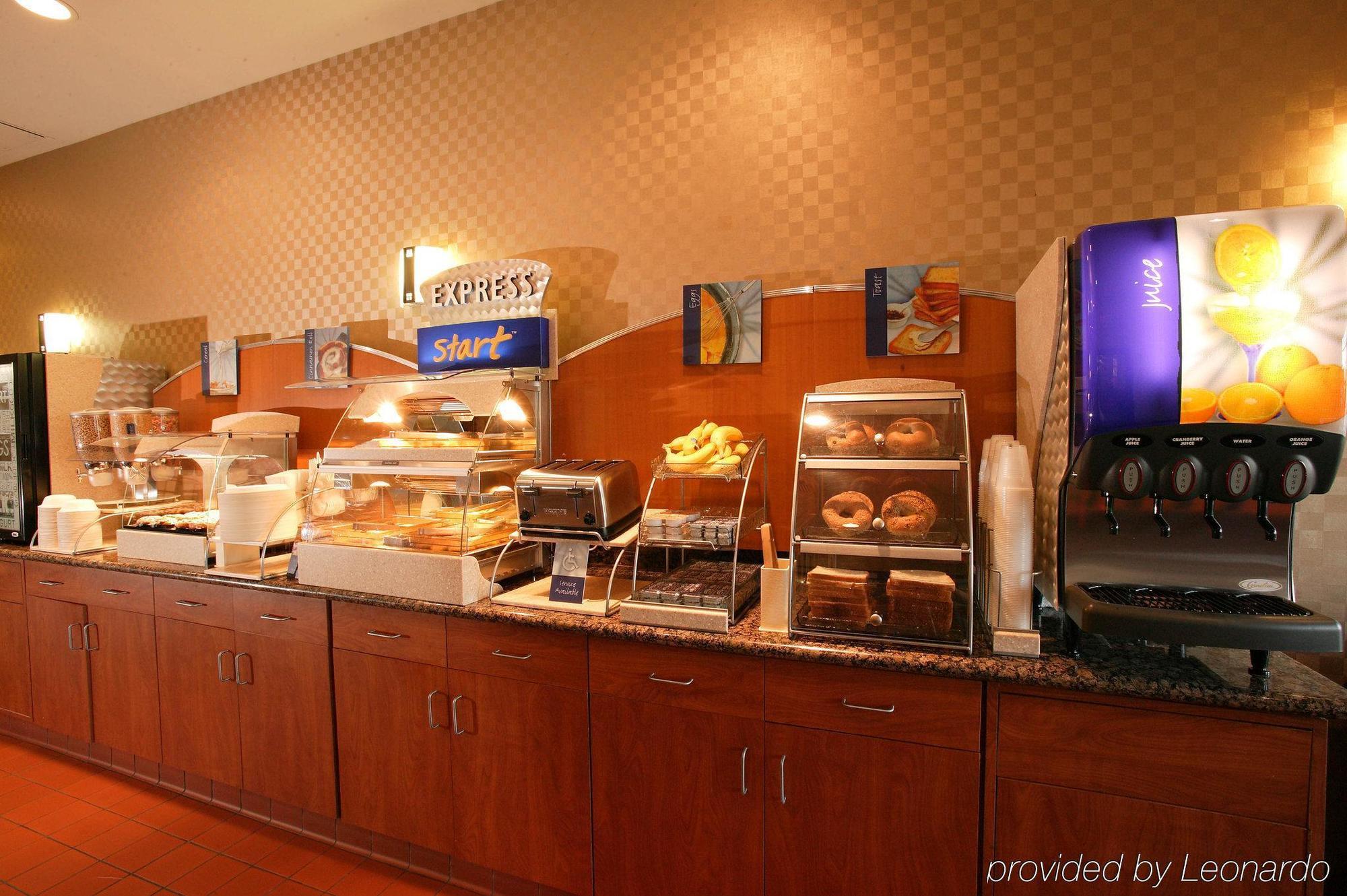 Holiday Inn Express Hotel & Suites Ventura Harbor By Ihg Ngoại thất bức ảnh